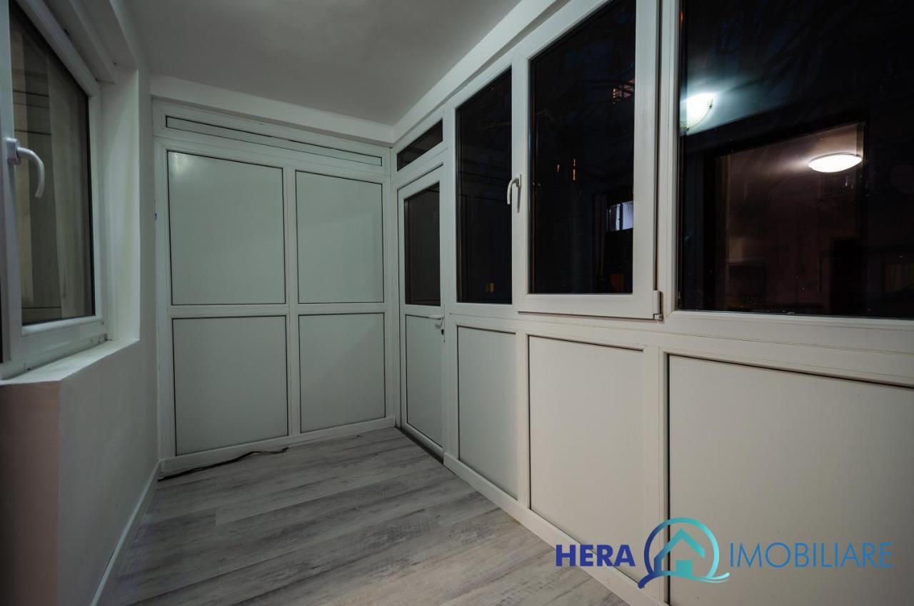 أراد Apartament Cu O Camera المظهر الخارجي الصورة